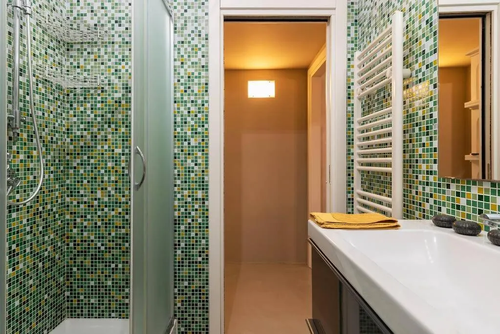 Sebenico Isola Distric A.C. Wifi Apartment Milan 0*,  Italy