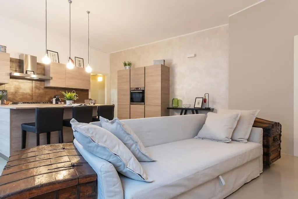 Sebenico Isola Distric A.C. Wifi Apartment Milan Italy