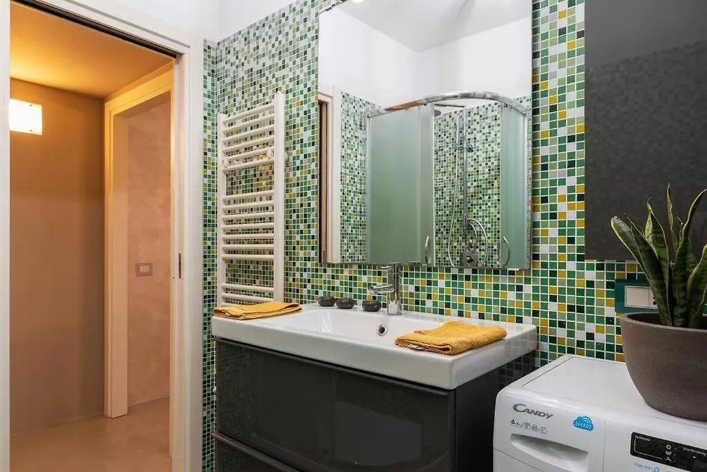 Sebenico Isola Distric A.C. Wifi Apartment Milan Italy